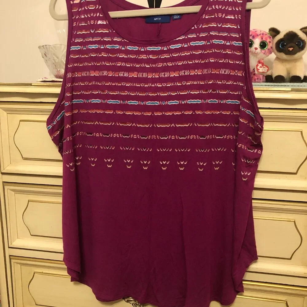 Tank Tops - Bundle of 2 - DKNY size 2X and Apt 9 size XXL - Picture 4 of 8